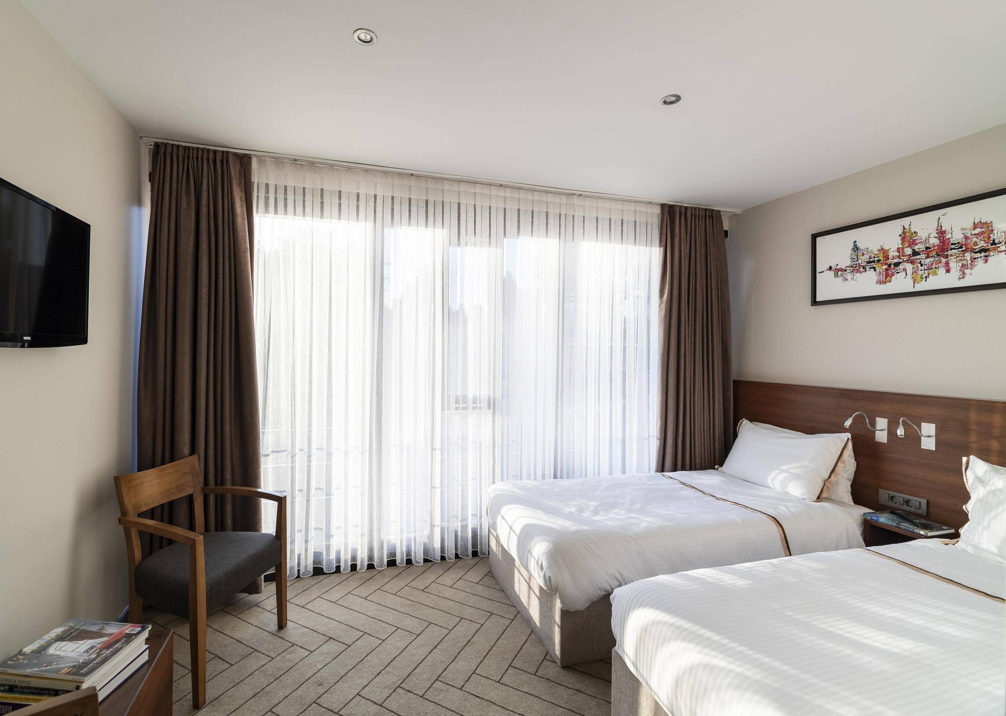 Upsuites Hotel Istanbul Exterior foto