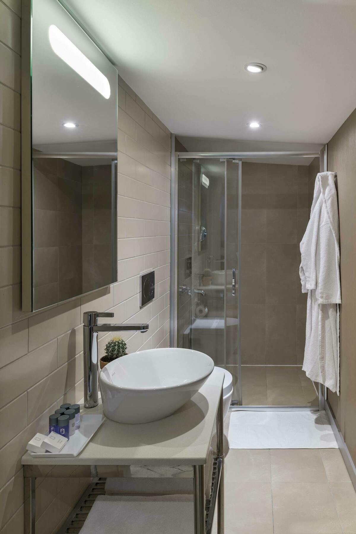 Upsuites Hotel Istanbul Exterior foto